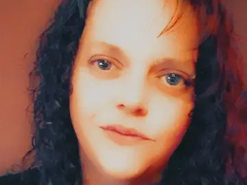 Imlive Watch Live Sex Cams of TinyDoll