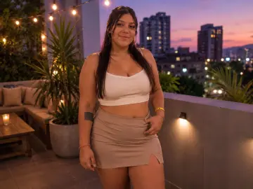 Imlive Watch Live Sex Cams of Betsy_Mabel