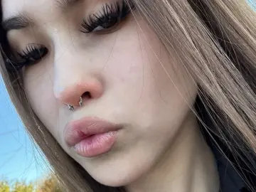 Imlive Free Porn Cam of VanillaWhiskeyX