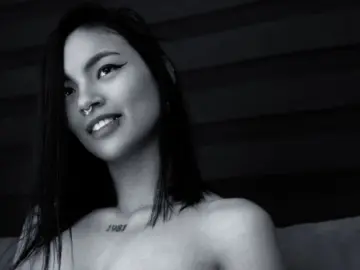 Imlive Adult Webcam of Sara_Love