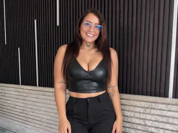Imlive Live Sex of NohemiBlakeX