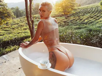 Livejasmin Live Sex Cam of MoniqueHils