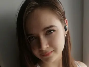 Livejasmin Nude Webcam of EmilieMollo