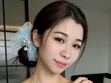 Livejasmin Free Porn Cam of QinWeiwei