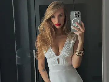 Livejasmin Free Porn Cam of KikkyHey