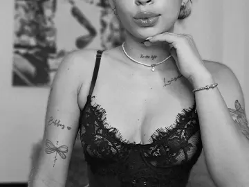 Livejasmin Free Porn Cam of TiaraOffman