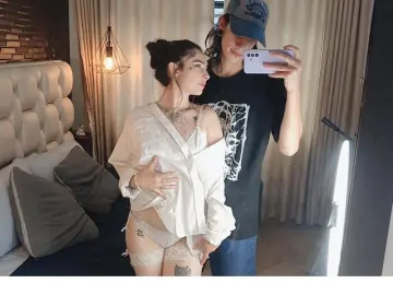 Livejasmin Free Porn Cam of RavenAndLogan