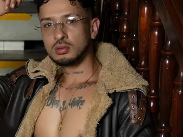 Livejasmin Free Porn Cam of DenisWislow