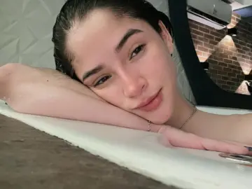 Livejasmin Free Porn Cam of CamilaMalkovich