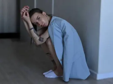 Livejasmin Free Porn Cam of MirnaLatourette