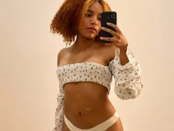 Livejasmin Live Sex of GiaSantor