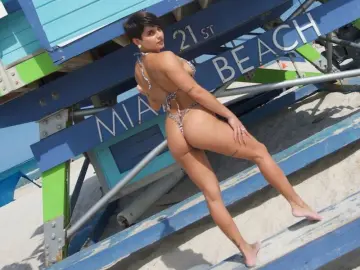 Livejasmin Sex Chat of RozeLibertine