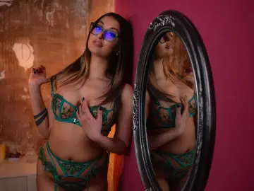 Livejasmin Live Porn of AdrennaLynee
