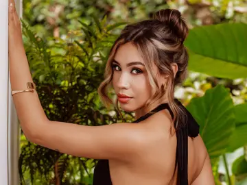 Livejasmin Free Porn Cam of EmmaDove