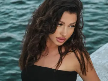 Livejasmin Nude Webcam of AlisaDiLaurentis