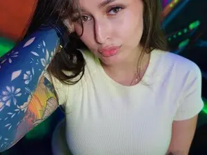 Myfreecams Live Sex Cam of Melanniegomez