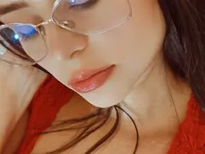 Myfreecams Live Sex Cam of Nicole_petit