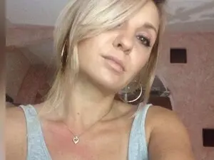 Myfreecams Adult Video Chat of Dia___