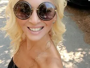 Myfreecams Watch Live Sex Cams of Carla88