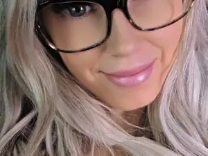 Myfreecams Live Porn of Cora9