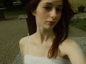Myfreecams Adult Video Chat of Viola__Moon