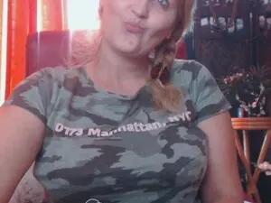 Myfreecams Watch Live Sex Cams of JolieMelany