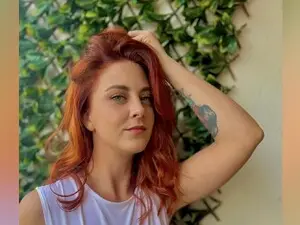 Myfreecams Live Sex Cam of YourEmilyRose