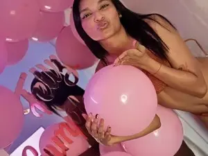 Myfreecams Live Sex of TashaNaughty