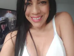 Myfreecams Watch Live Sex Cams of Sara_velez_40
