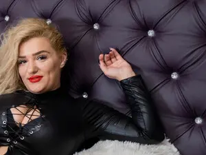 Myfreecams Free Live Porn of RachelGoldd