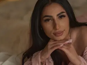 Myfreecams Adult Video Chat of AvaLyn