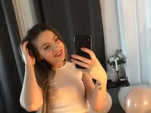 Myfreecams Free Live Porn of LesysFord
