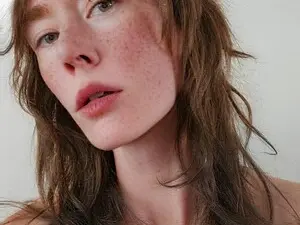 Myfreecams Best live sex cam show of Kira_