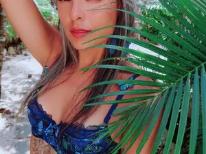 Myfreecams Nude Webcam of AprilJames