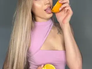 Myfreecams Free Live Porn of Yours_Sonya