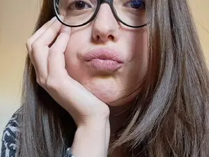 Myfreecams Sex Cam of JulieAnn