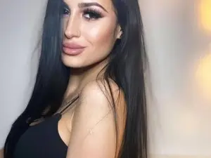 Myfreecams Free Porn Cam of QueenRafaela