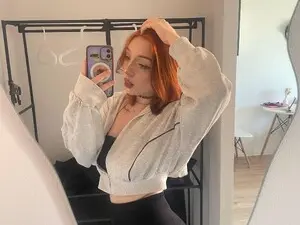 Myfreecams Sex Cam of ElaraHex