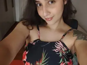 Myfreecams Free Porn Cam of Iris_