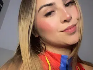 Myfreecams Sex Cam of Sophi_moreno