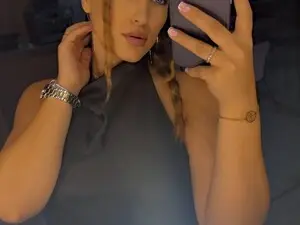 Myfreecams Sex Cam of FreyaHeart