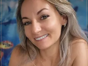 Myfreecams Private Sex Chat of elisha4ubbb