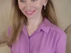 Myfreecams Live Sex Cam of Bambixxxbaby