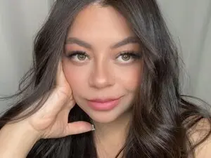 Myfreecams Adult Webcams of Sarah_boneth