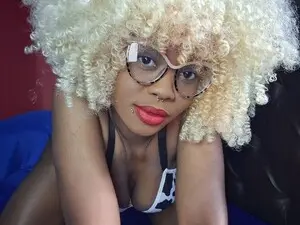 Myfreecams Adult Webcam of Akelia_Too_Nasty