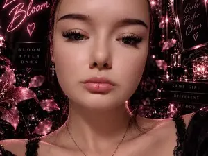 Myfreecams Free Live Porn of Lexi_Bloom