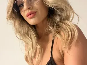 Myfreecams Sex Chat of SweetyLemon