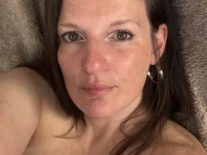 Myfreecams Live Sex of KellyCarolina