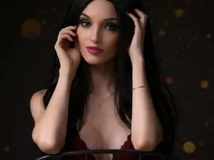 Myfreecams Free Porn Cam of MaiaaVains