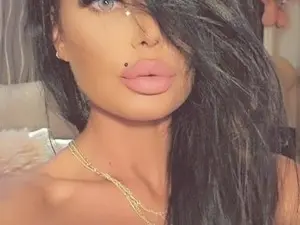 Myfreecams Adult Webcam of Morrenna
